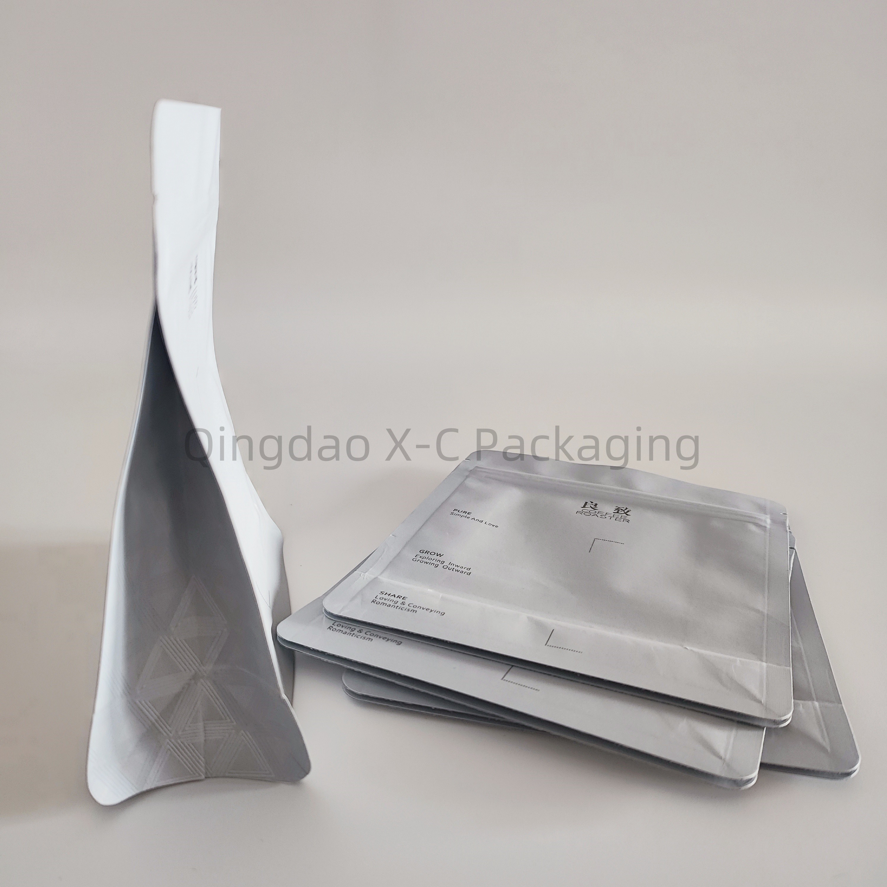 Moisture Proof Stand Up Zip Lock Pouch Custom Printed Biodegradable Food Packaging