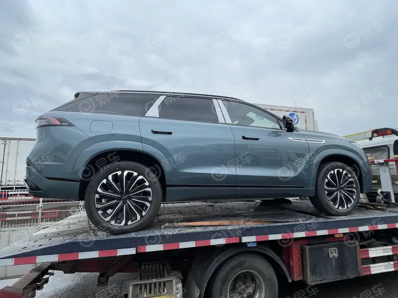 Chery Auto 2024 Newest PHEV Jaecoo J8 Medium Sized SUV 205km/h Top Speed 205km/h Top Speed Landed Now