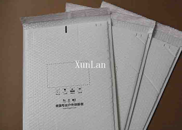 6 * 9 Print Shipping Bubble Mailers , Kraft Paper Envelopes Customize Color