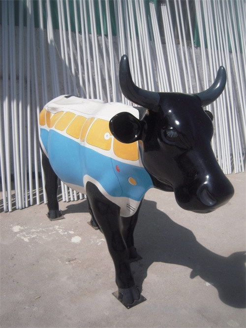 Metal Large Outdoor Cow Bull Statue Garden Animal Cattle Sculptures