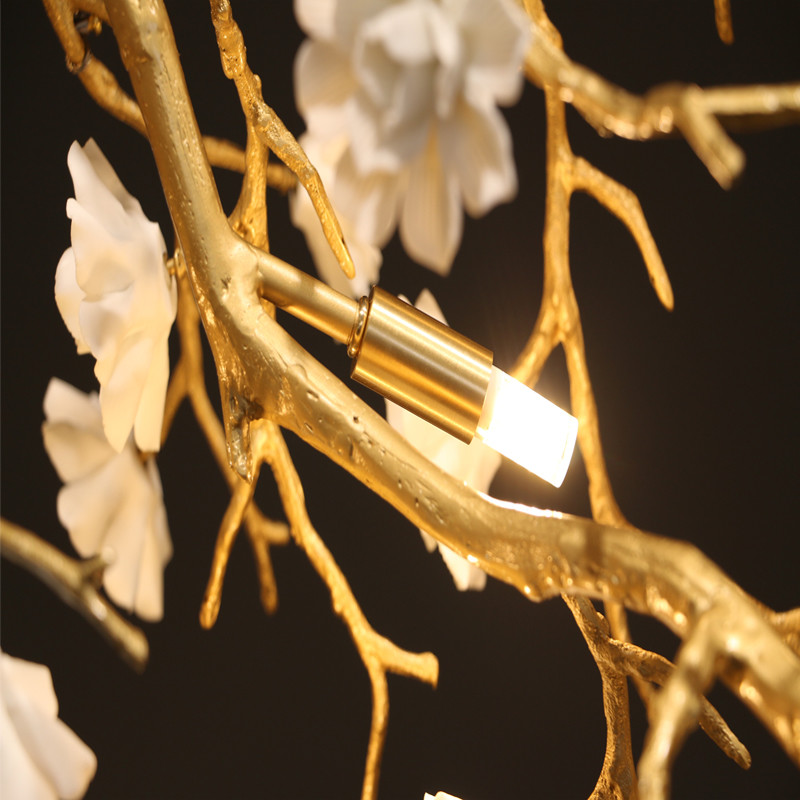 Customized Flower Petal Chandelier 1 - 2 Years Warranty 50000 Hours Lifespan