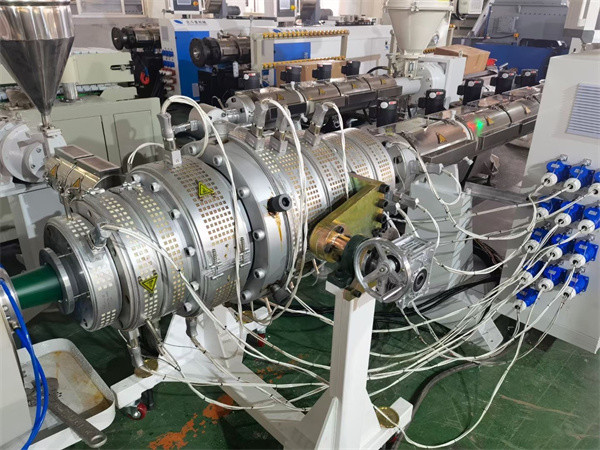 Plastic Gas HDPE PPRC Poly Pipe Making Machine Multifunctional
