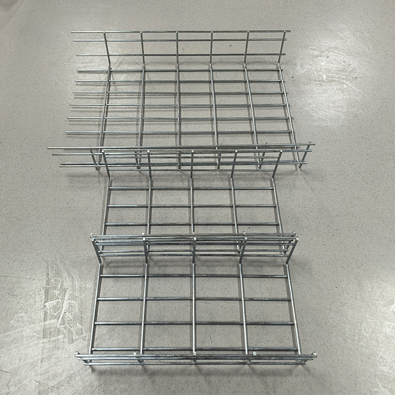 50 Lbs/Ft Cable Tray Network With 4 Inches Depth Wall Mounted Installation