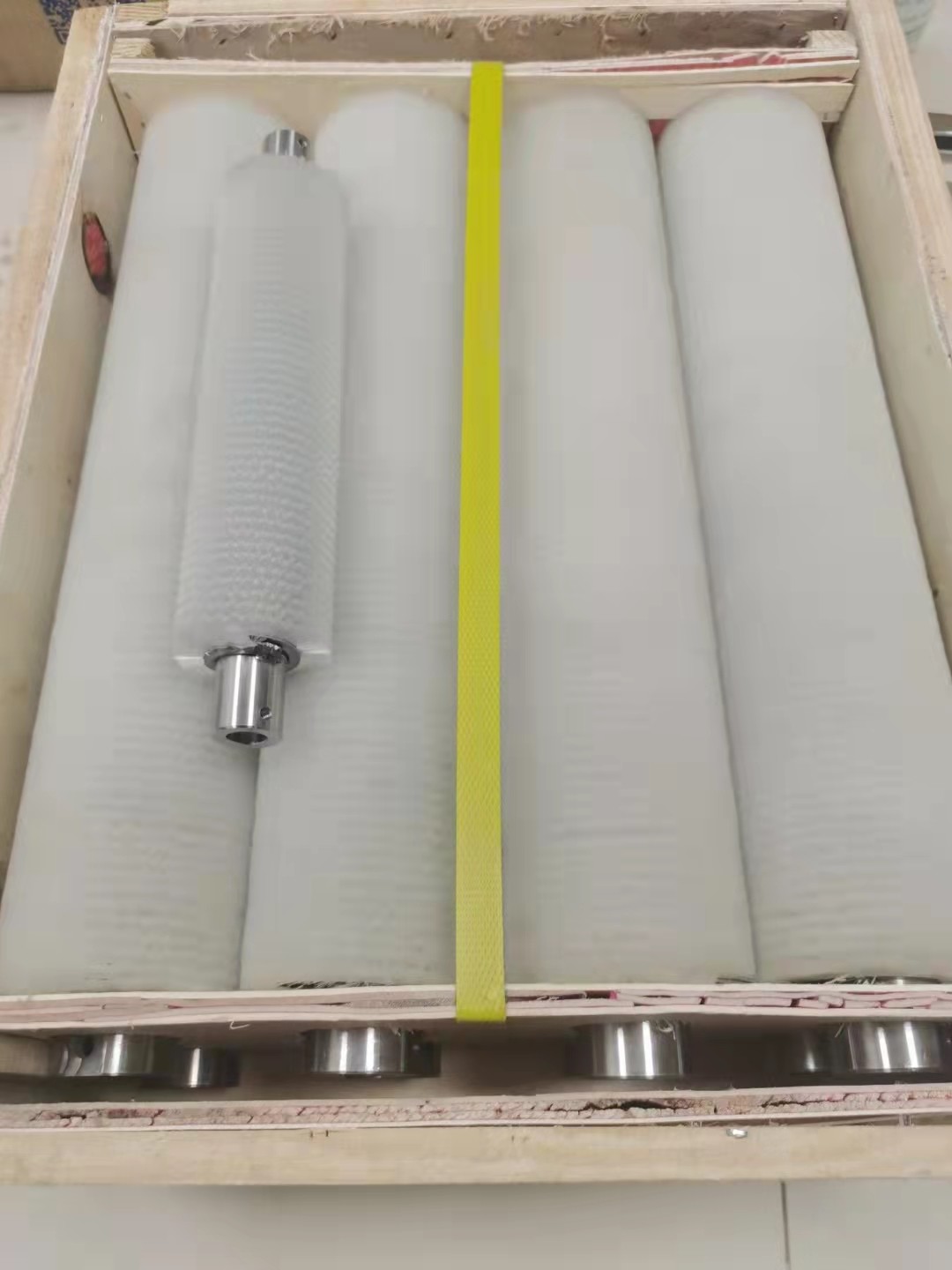 0.05mm Wire Diameter Brush Roller For High End Cleaning Line Accessories