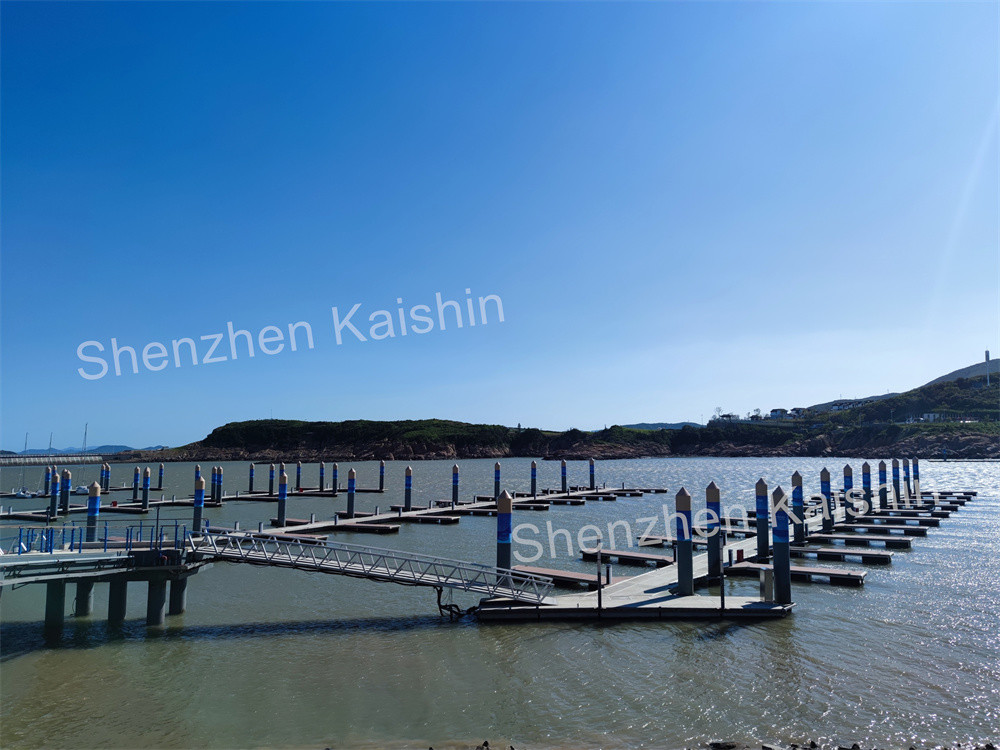 Customized Aluminum Alloy Floating Dock Marine Parts Lake Boat Pontoon