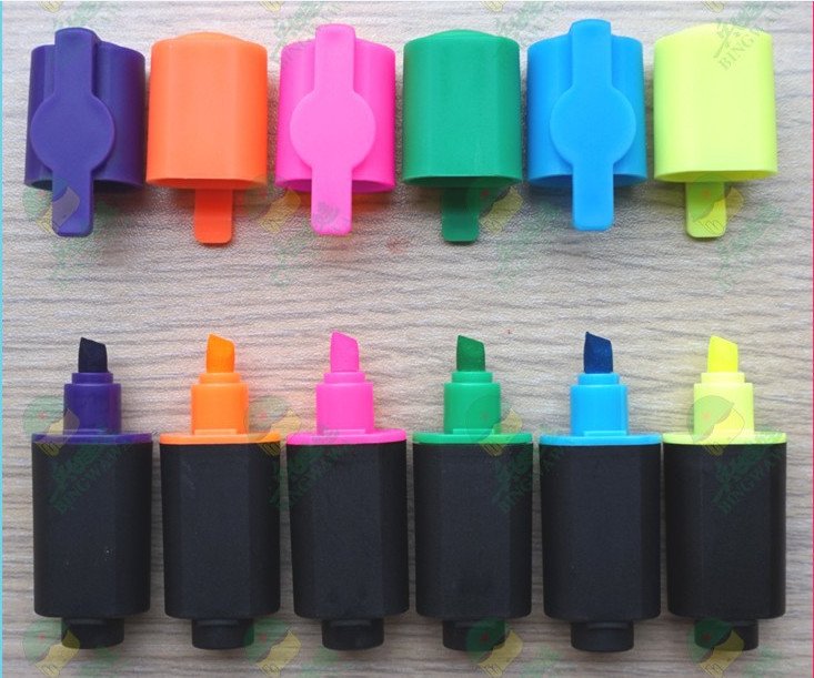 multi colored highlighter pen with imported ink Classic highlighter pen brilliant color