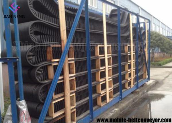 Heat Resistant Telescopic Conveyor For Truck Loading , Low Noise Portable
