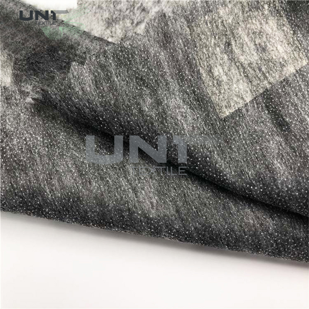 Enzyme Wash 80°C Fusible Interlining Fabric 50% Polyester 50% Nylon For Garment