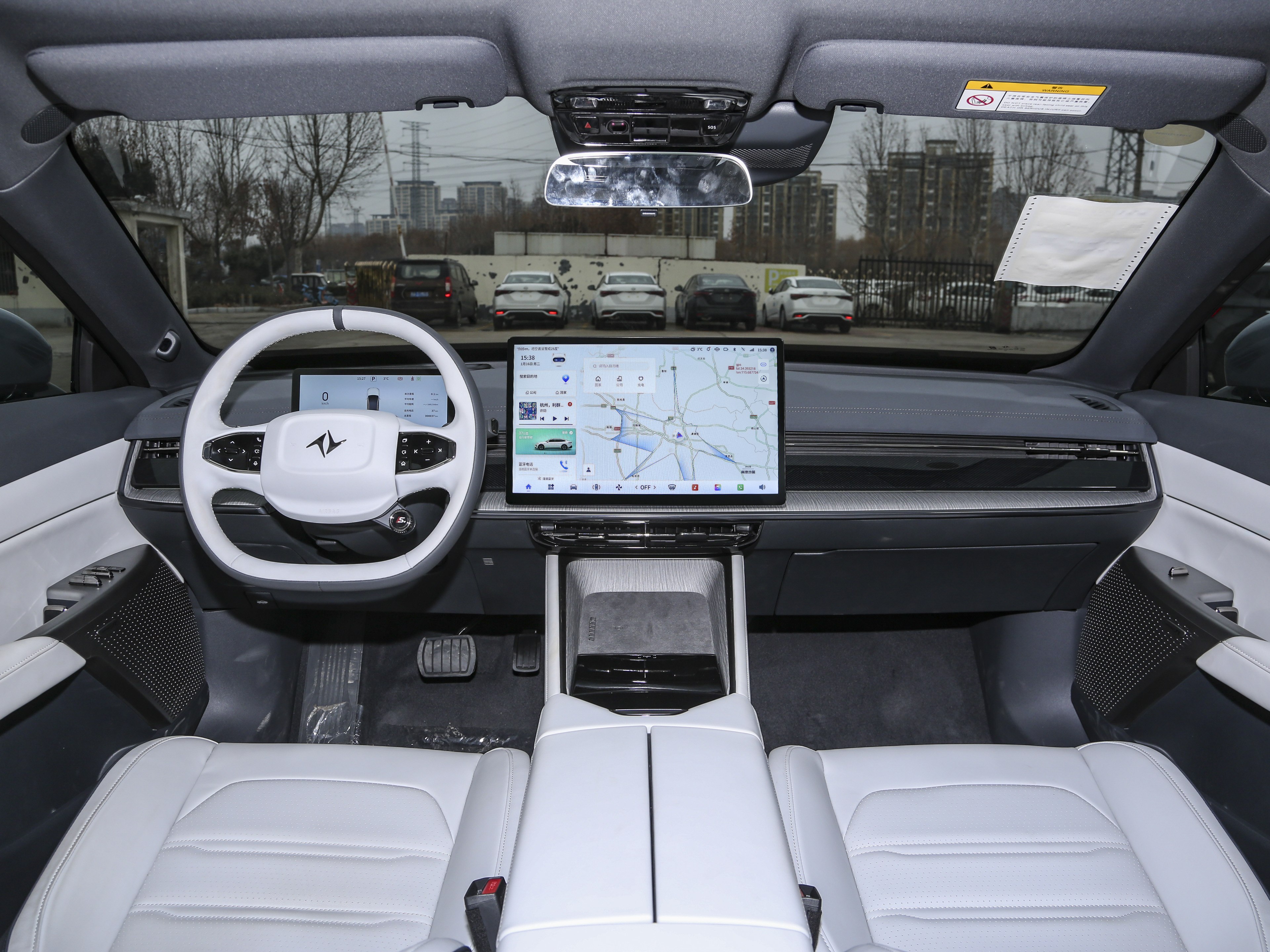 4880*1895*1460 Length * Width * Height 400 Maximum Power Dongfeng Yipai 007 Sports EV Car with 540 Range Energy Efficiency