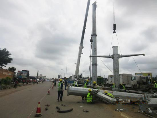 Anti - Rust Transmission Line Electrical Power Pole With Bitumen Painted