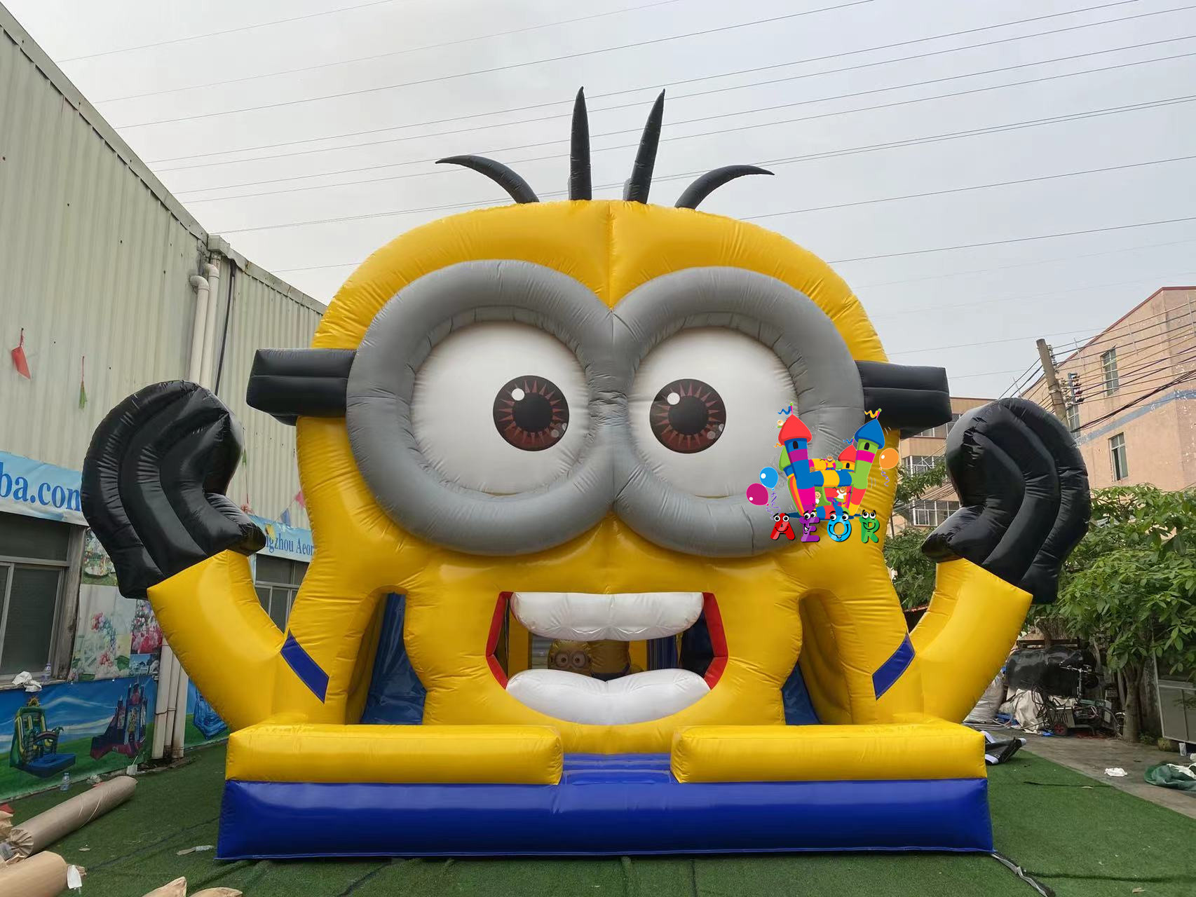 5x5m Inflatable Castle Bouncy Slide Jump Bounce House For Kids And Adults
