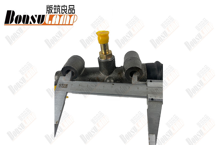 ME636075 Truck Part Clutch Master Cylinder For Mitsubishi