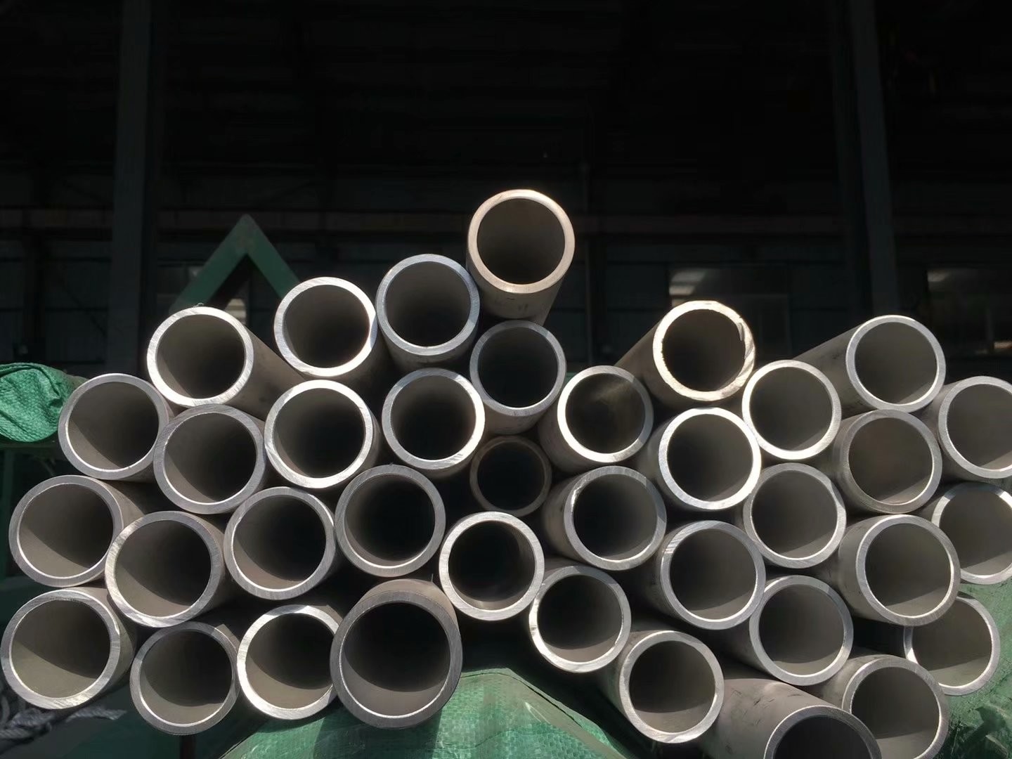 ASTM A790 254SMO Stainless Steel Seamless Tubes S31254 Pipe Fittings 254 SMO Tubing