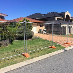 Standard Size Temporary Security Fencing Portable Easily Assembled Eco Friendly