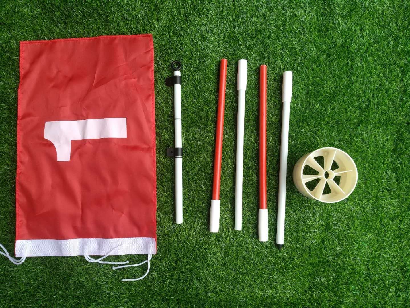 golf cup , golf cups , plastic golf cup , flag stick , flagstick , putting cup