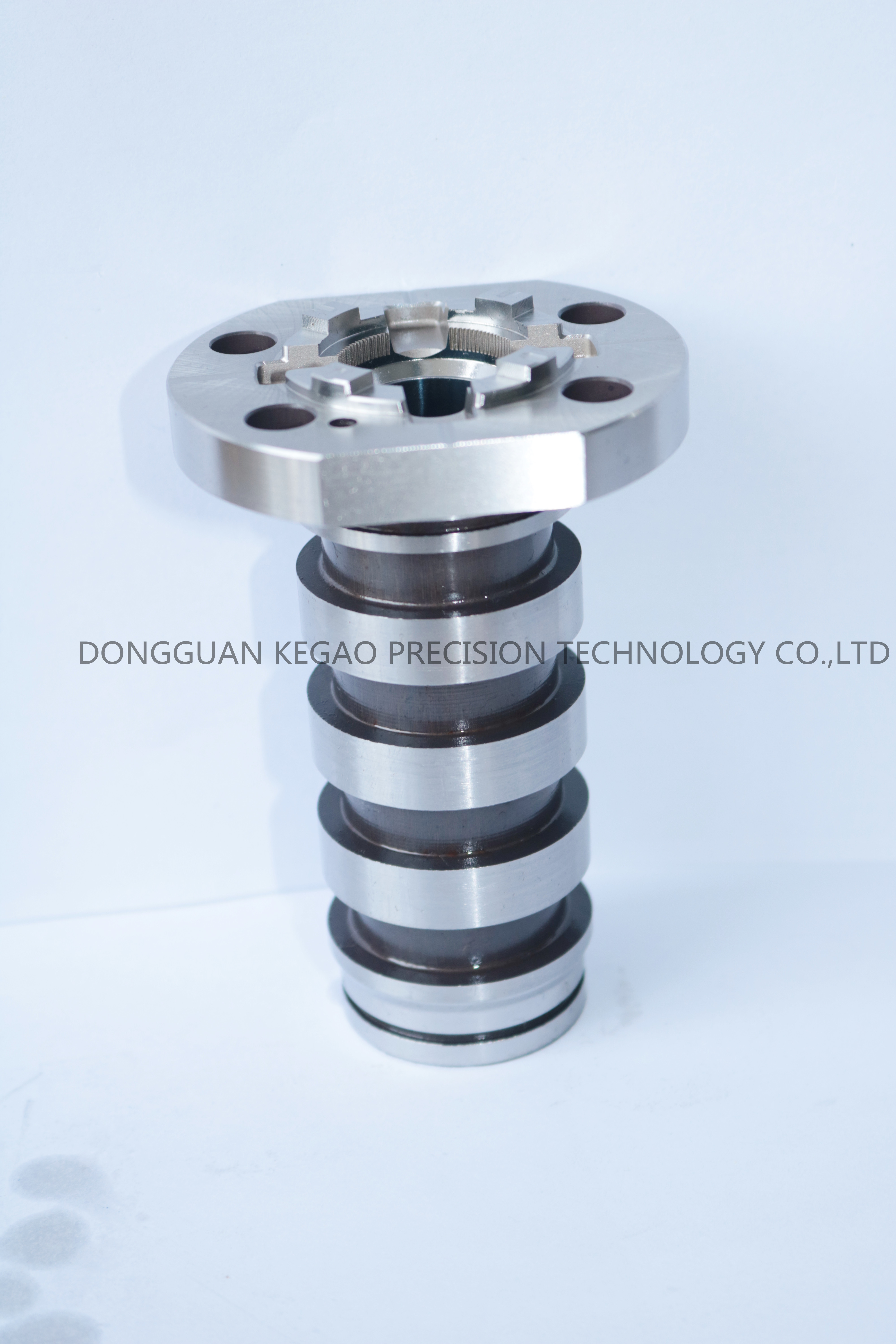 52HRC Precision Injection Molding Parts ASSAB STAVAX Material 0.001mm