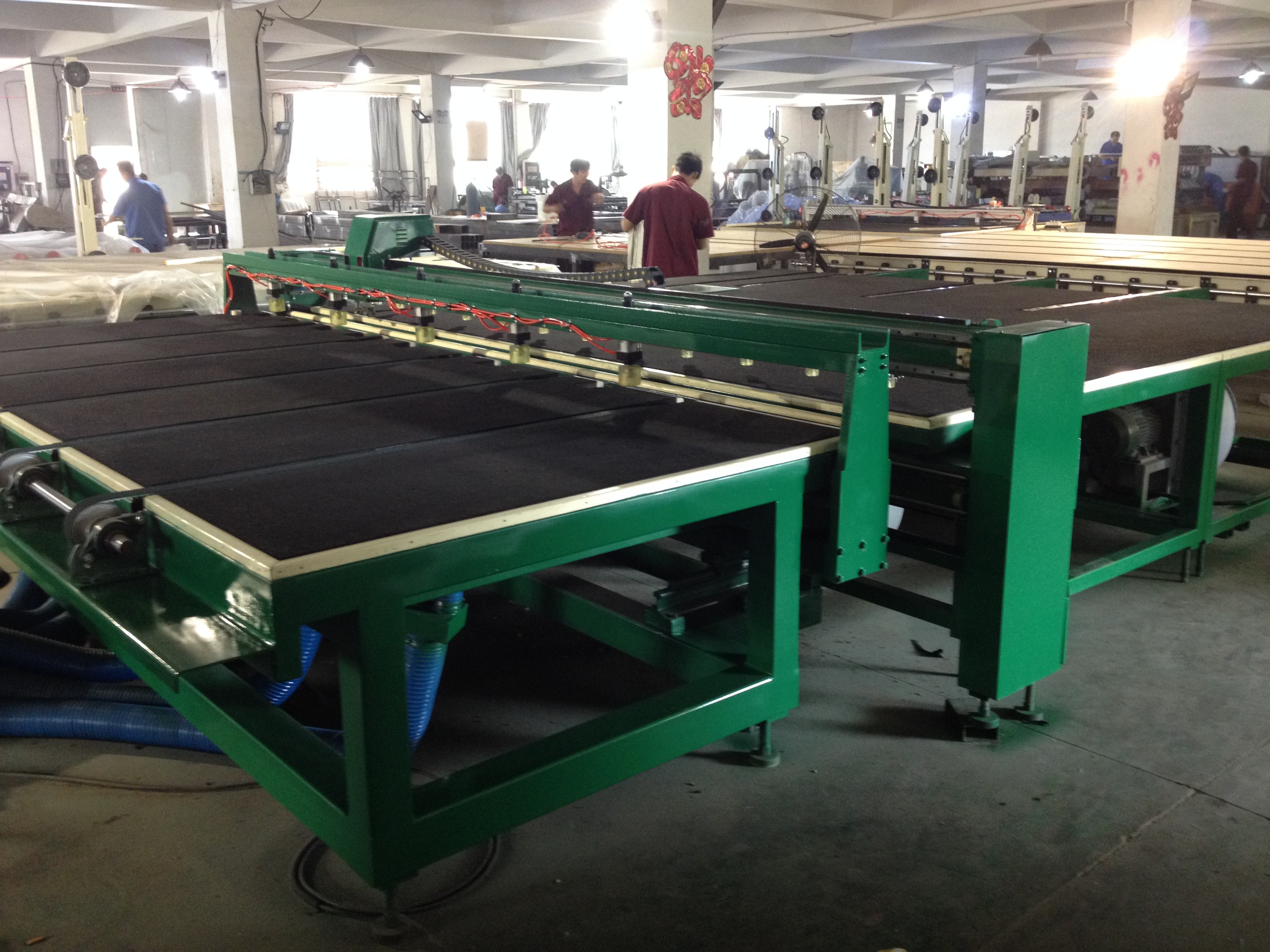 CNC Automatic Laminated Safety Glass Cutting Machinery