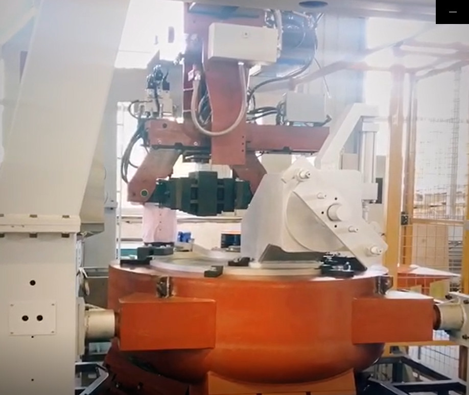 Metal LPDC Machine Automatic Low Pressure Die Casting Machine For Brass Faucet