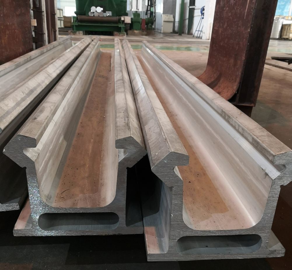 BMH200 Series Hydraulic T6 7020 Extruded Aluminum Beam 3200MM