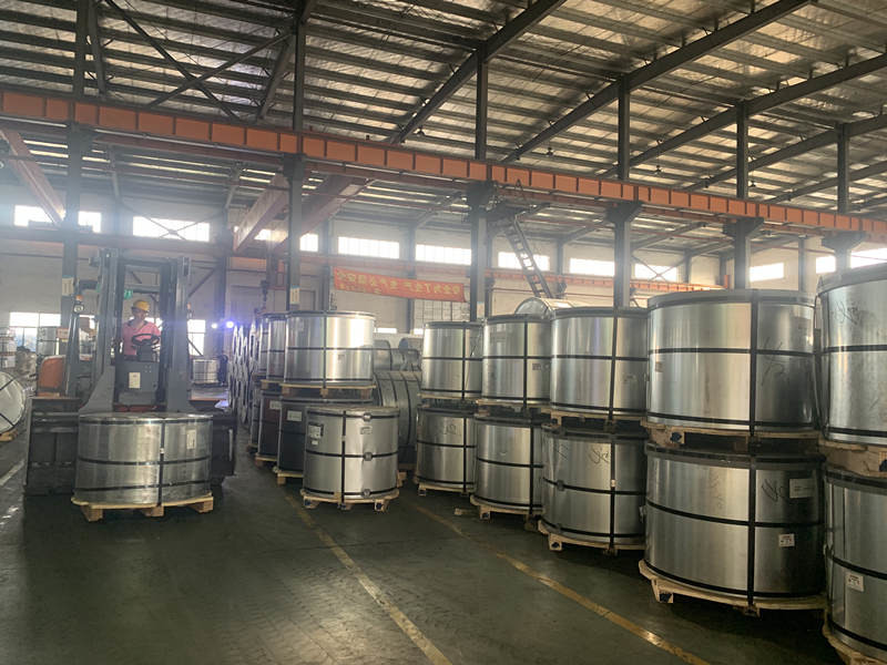 Corrosion Resistance 0.2mm Thickness DR8 Painted Tin Sheets For Metal Can Tinplate Sheets SPTE TFS