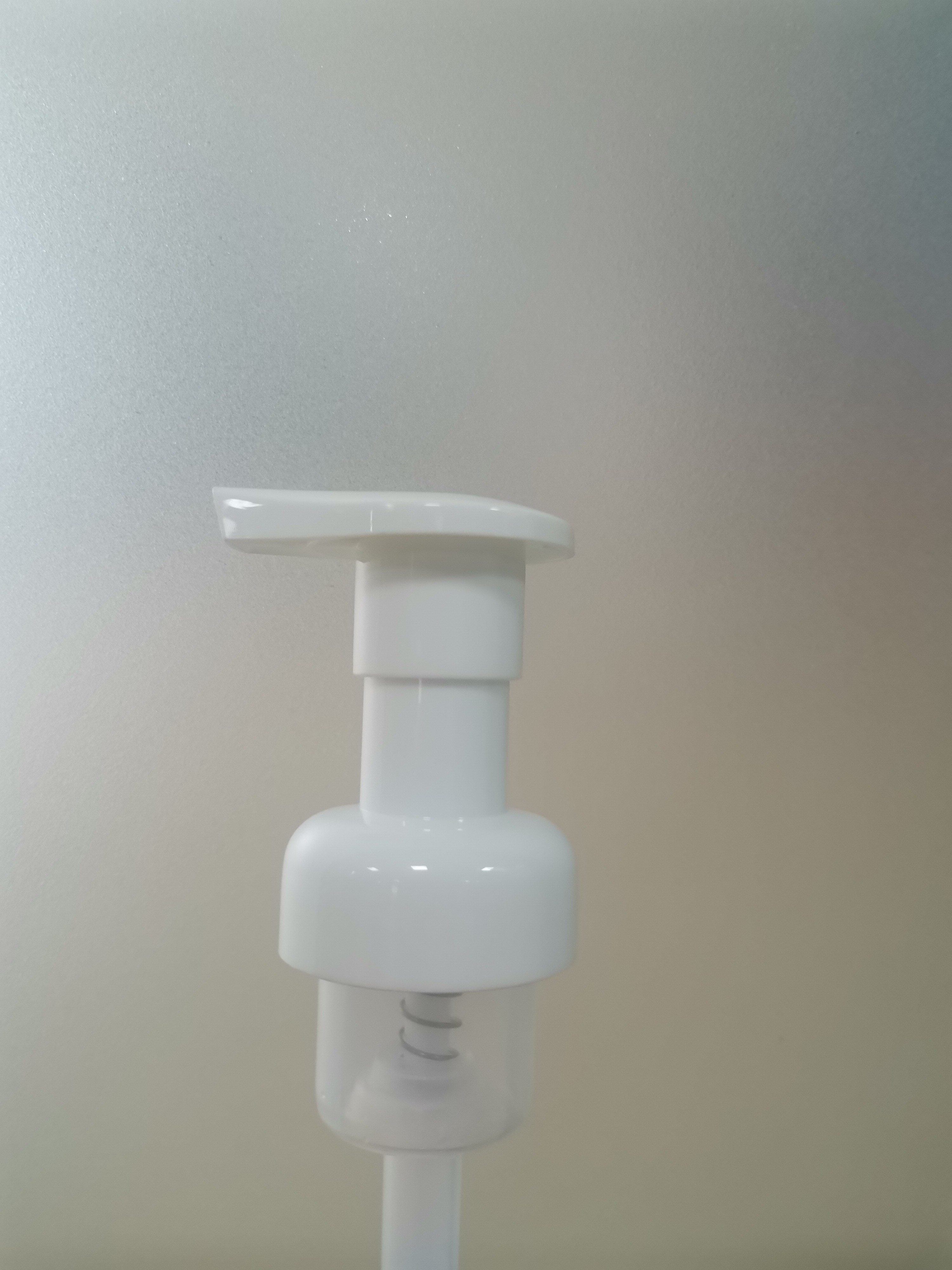 High Foam Pump Cosmetic Bottle With Inside Outside Core Material