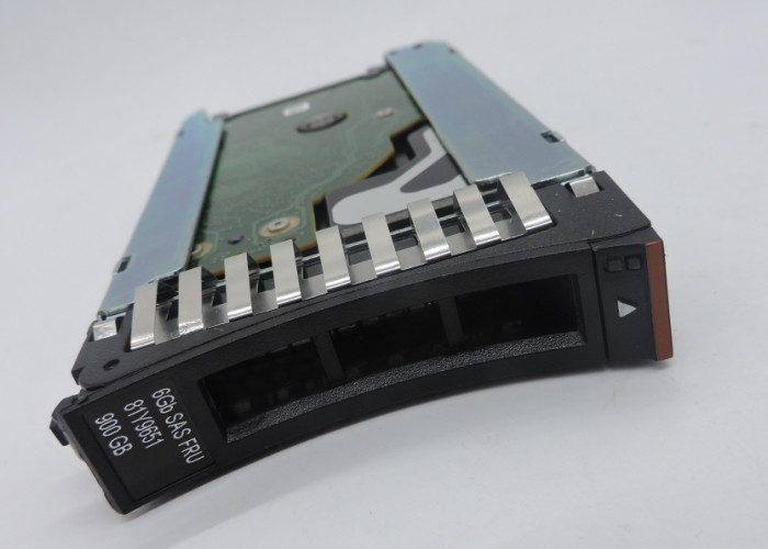 81Y9650 81Y9651 IBM Hard Disk SAS 900GB 2.5 Inch Hot Swappable Design
