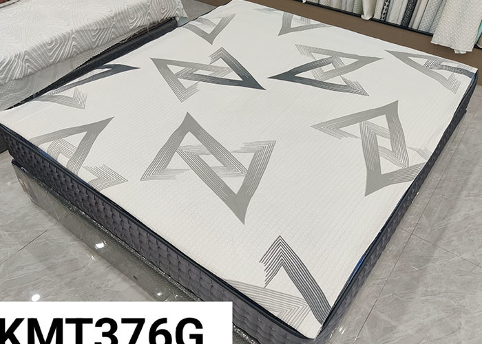 Breathable Knitted Polyester Fabric 230CM Jacquard Mattress Fabric