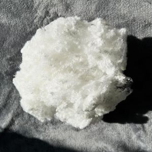 Virgin Recycled PSF Staple Polyester Raw Material Low Moisture Regain