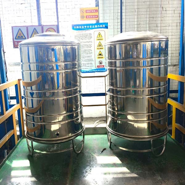 Household Durable Insulated Water Storage Containers Stainless Steel