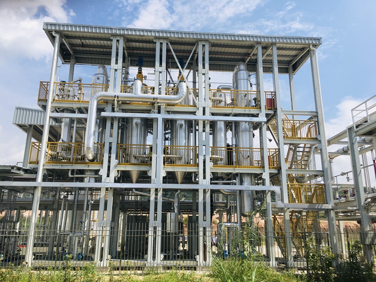 600L/ H Automated Solvent Recovery System SRS PRS Waste Stripping Liquid Regeneration