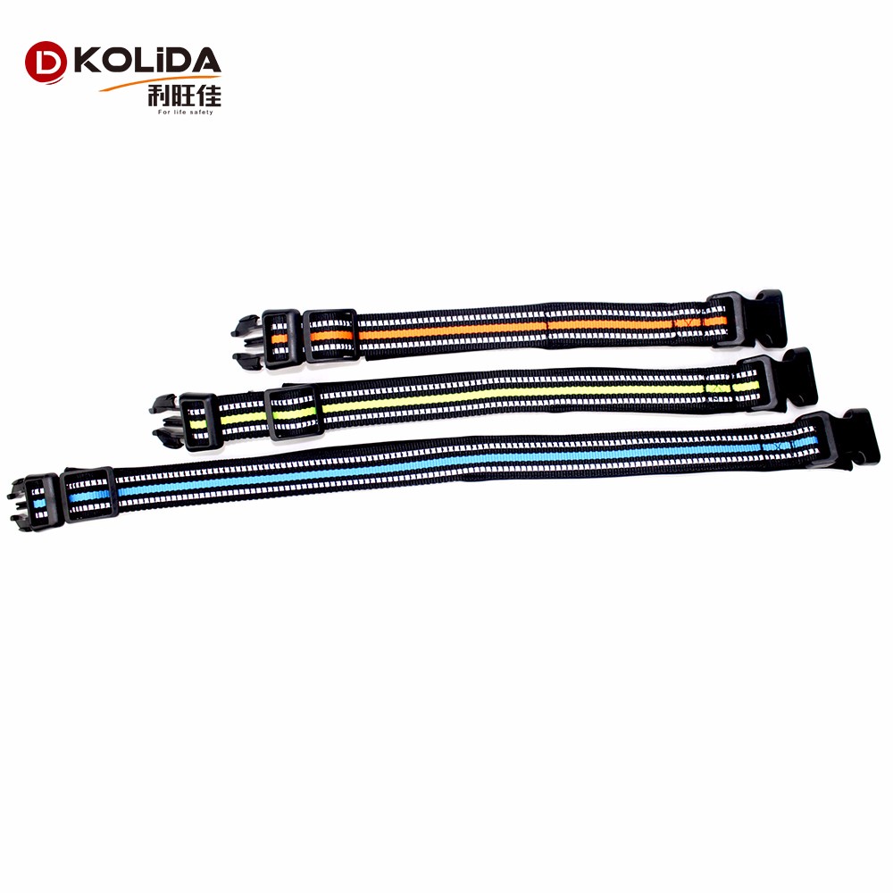 Adjustable Reflective Plain Nylon Webbing Neoprene Dog Collars For Safety