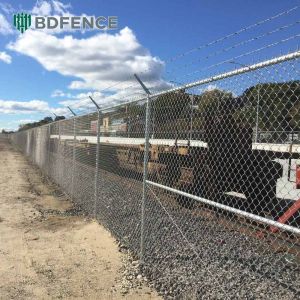 Weatherproof Galvanized Chain Link Fence for All Environments