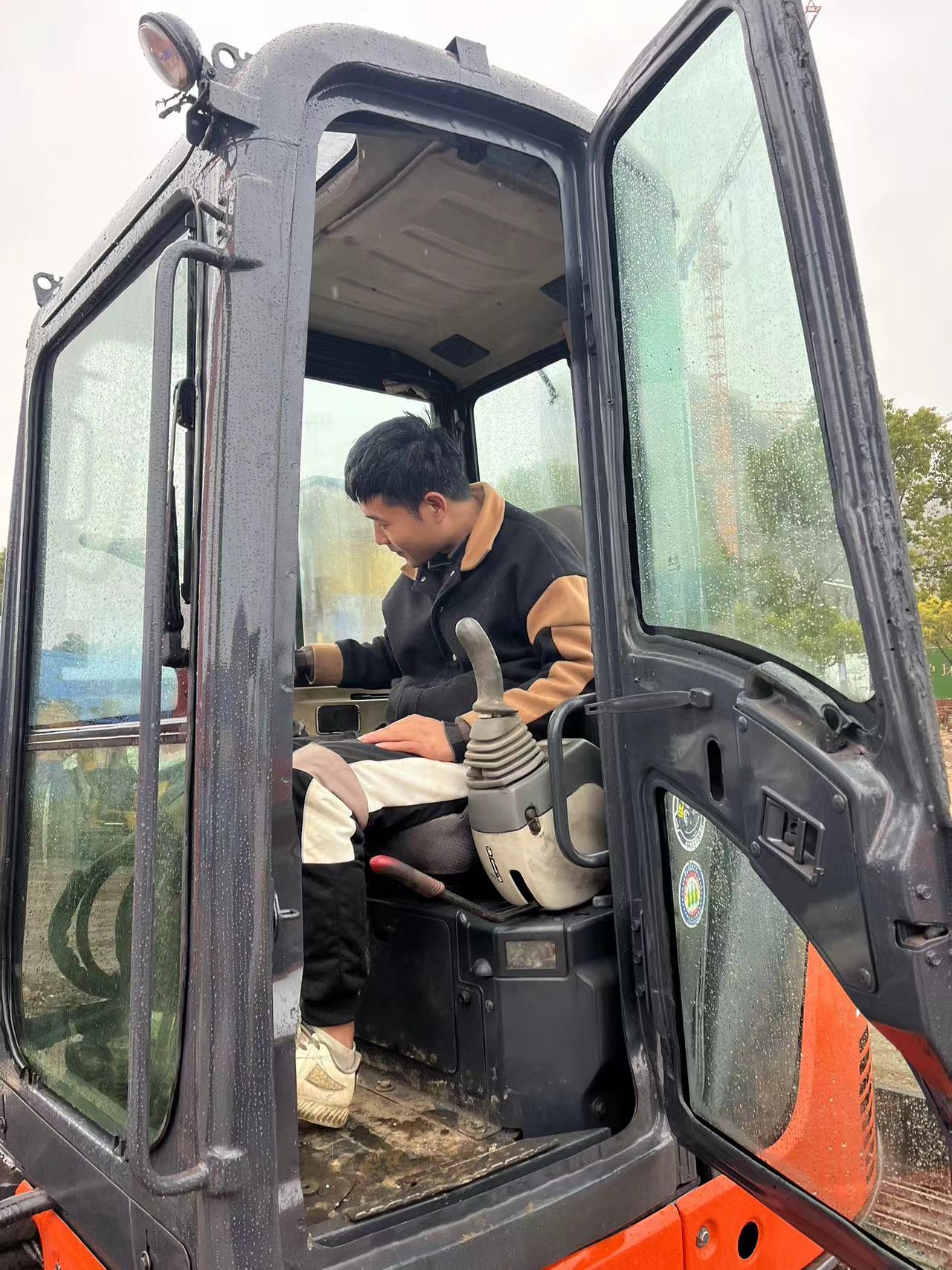 5 Ton Boutique Japan Brand Mini Excavator Used Hitachi Zx50u Second Hand Digger