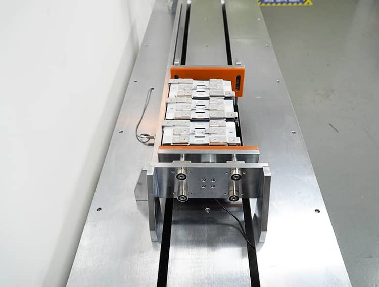 Semi Automatic Prismatic Battery Cell Compressing Stacking And Module Assembly Machine