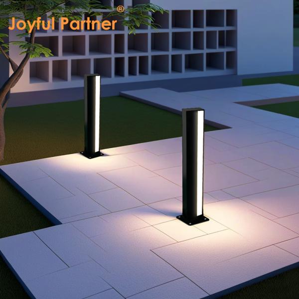 Quality  Outdoor LED Bollard Light Square Aluminum Powder Coating CREE LED AC100-265V L110 * W110 * H900mm IP65 Rating for Lawn Use for sale