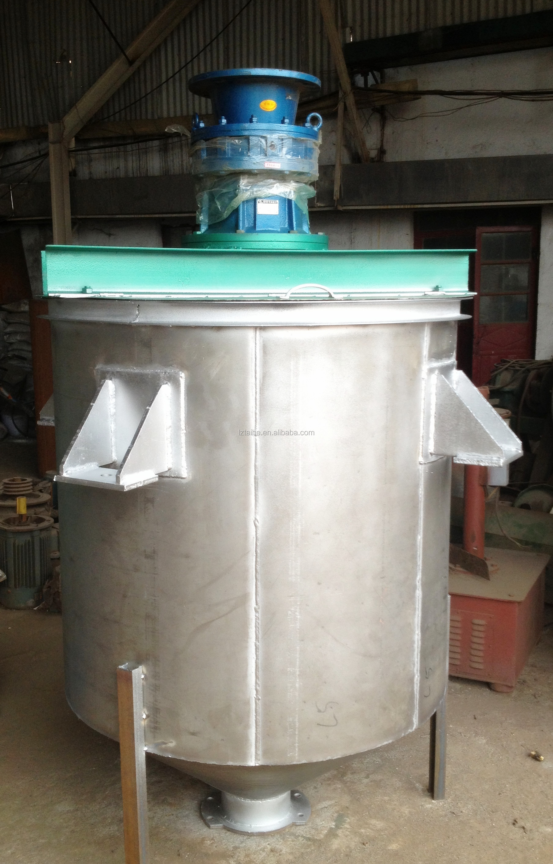 Voltage 37 KW Power Vertical Lacquer Machine For Real Stone Texture Paint Mixing