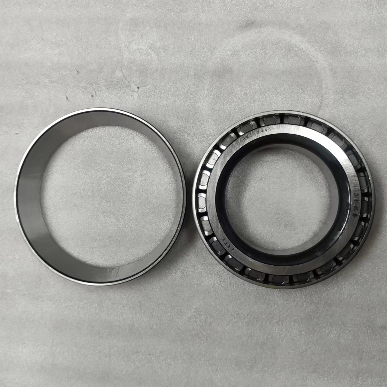Trucks Car Model Metal Tapered Roller Bearing Set HM518445/10 hm518410 for Rear Wheel