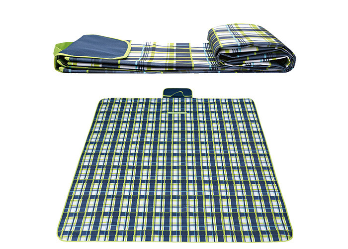 Convenient Fold Up Picnic Blanket Waterproof Beach Mat With Peva Backing