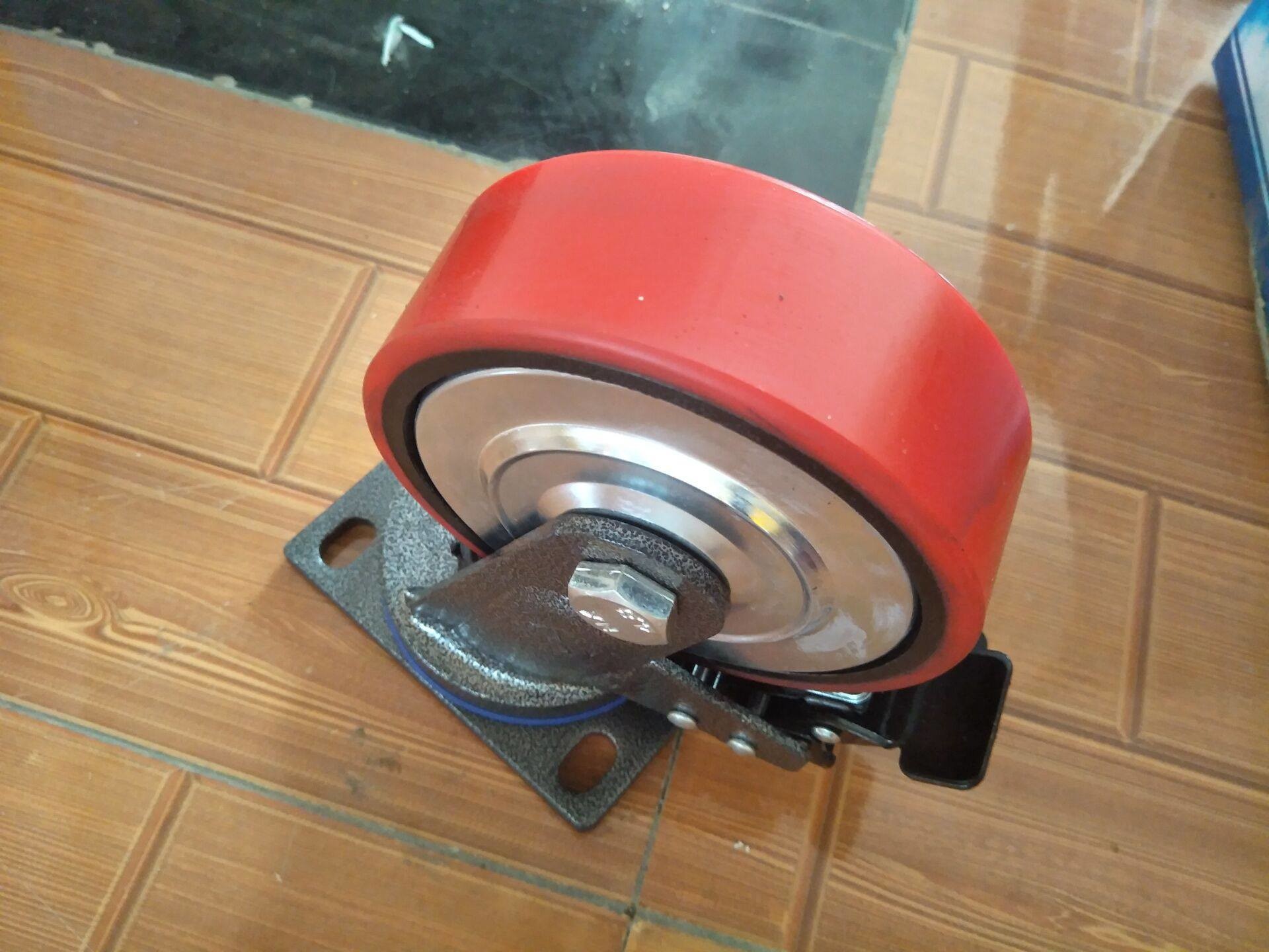 Lightweight Portable Gantry Crane Small Boat Lifting Wireless Remote Control