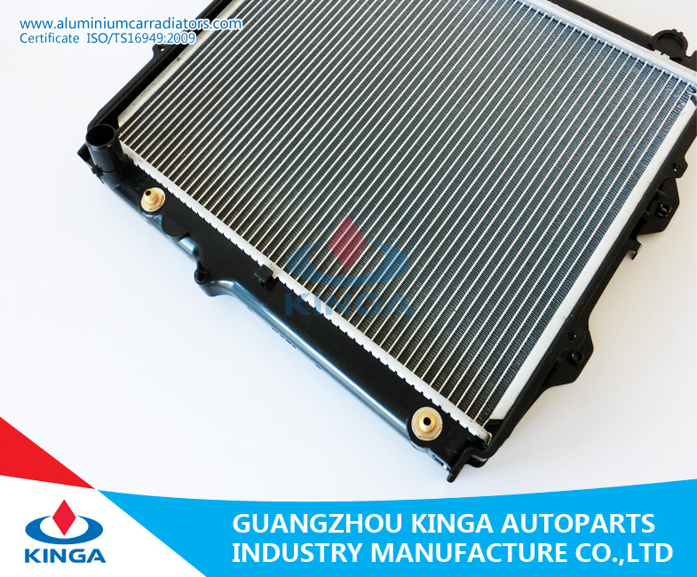 PA 16/32/36 Classic Car Radiators For HILUX2.4’88-97 AT