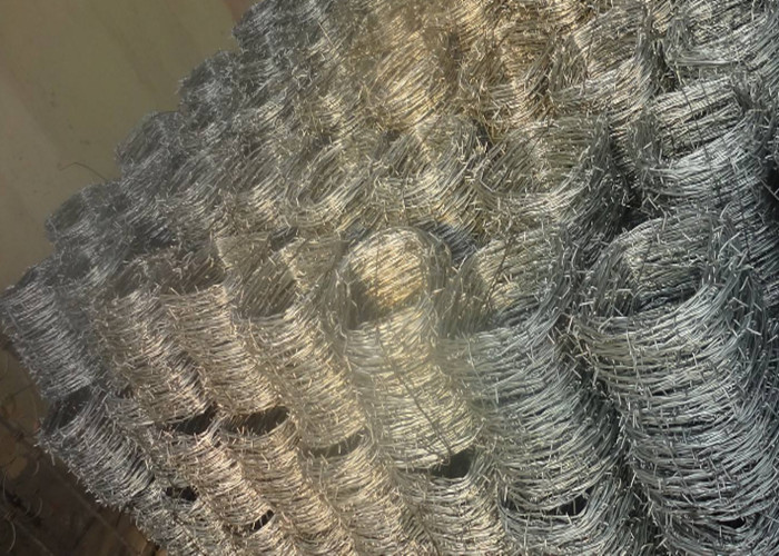 15kgs per roll BWG17 Barbed Wire Fence Residential
