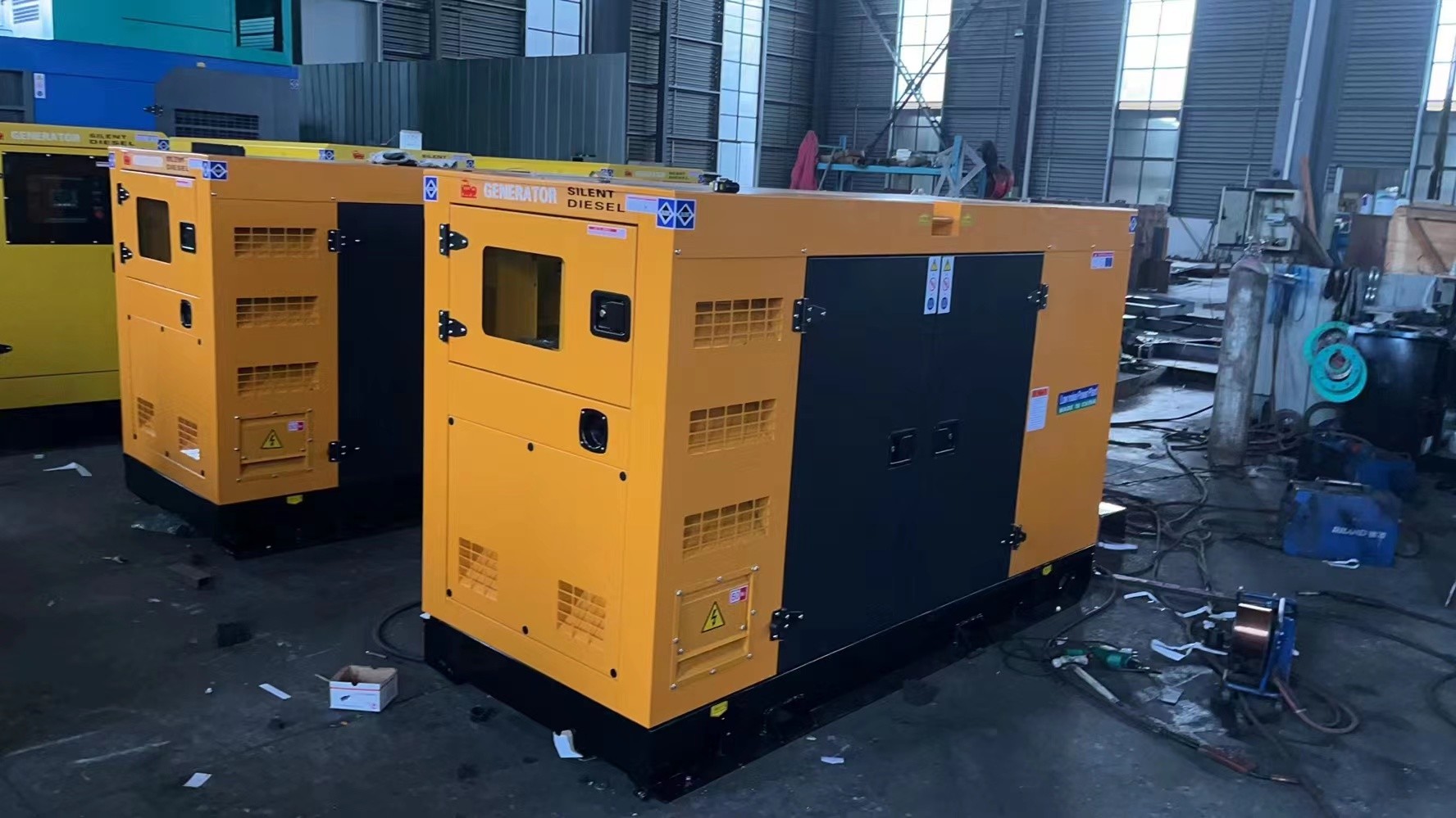 150kVA Silent Power Generator Low Oil Consumption Ultra Silent Generator
