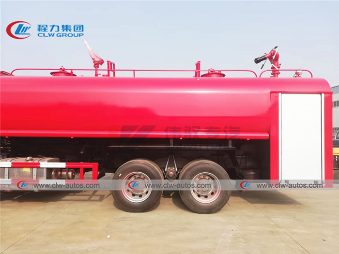 Euro II Sinotruk Howo 3 Axles 20T Fire Brigade Truck