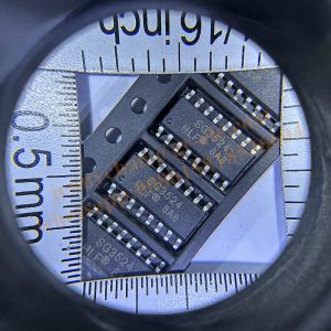SG3524N SG3524 In-line DIP16 dual adjustable PWM control chip
