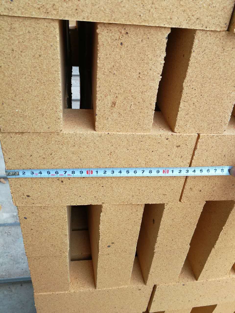 0.1% CaO Content SK30 SK32 SK34 Al2o3 Fire Clay Brick for Glass Kiln Carbon Furnace