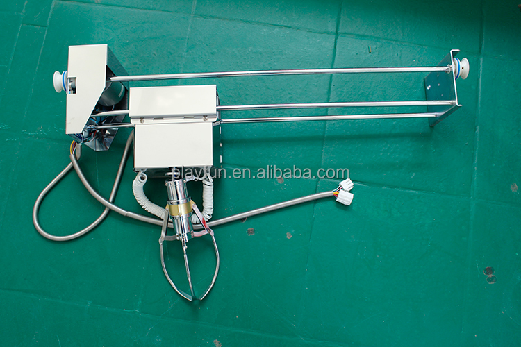 New Product Technology Mini Claw MachineSmall Claw Toy Crane Arcade Machine High Demand Products