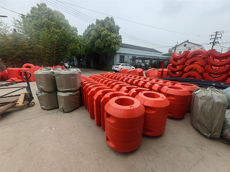 HDPE Suction Hose Floats Drill Pipe Float Dock for Dredging