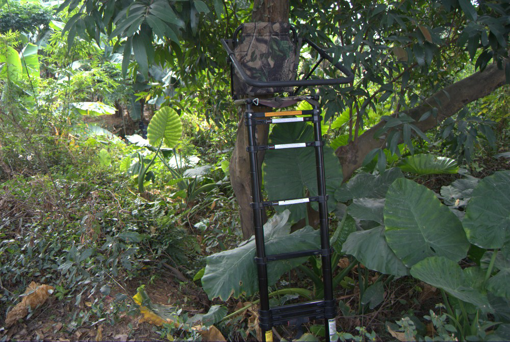 2.6m Folding Telescopic Ladder Aluminum 8 Steps Hunting Tree Stand
