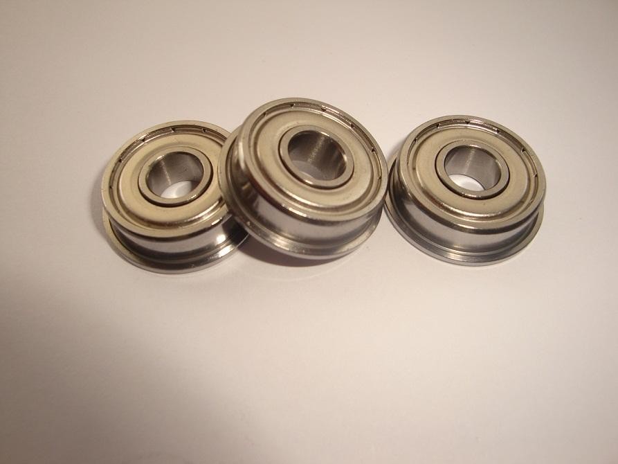 Z3 V3 Steel Cage Deep Groove Ball Bearing LF1060ZZ MF106ZZ
