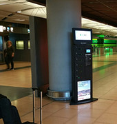 6 Secured Electronic Lockers Cell Phone Charging Kiosks For Airport / Train Station / Bus Station